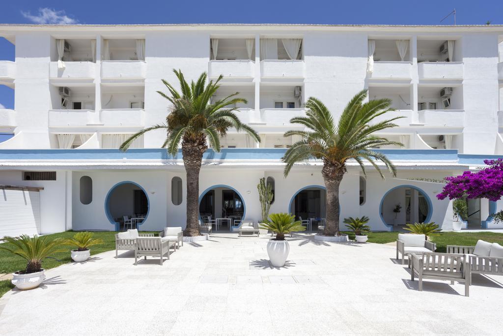 Sud Beach Hotel Fronte Mare By Ria Hotels Marina Di Pulsano Экстерьер фото