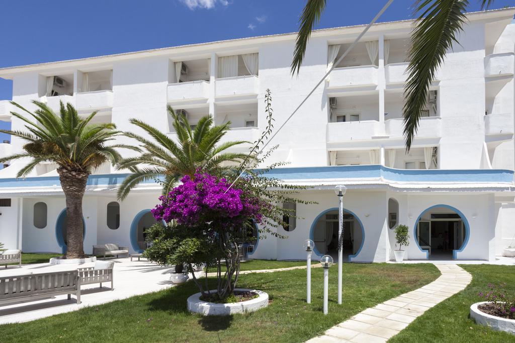 Sud Beach Hotel Fronte Mare By Ria Hotels Marina Di Pulsano Экстерьер фото