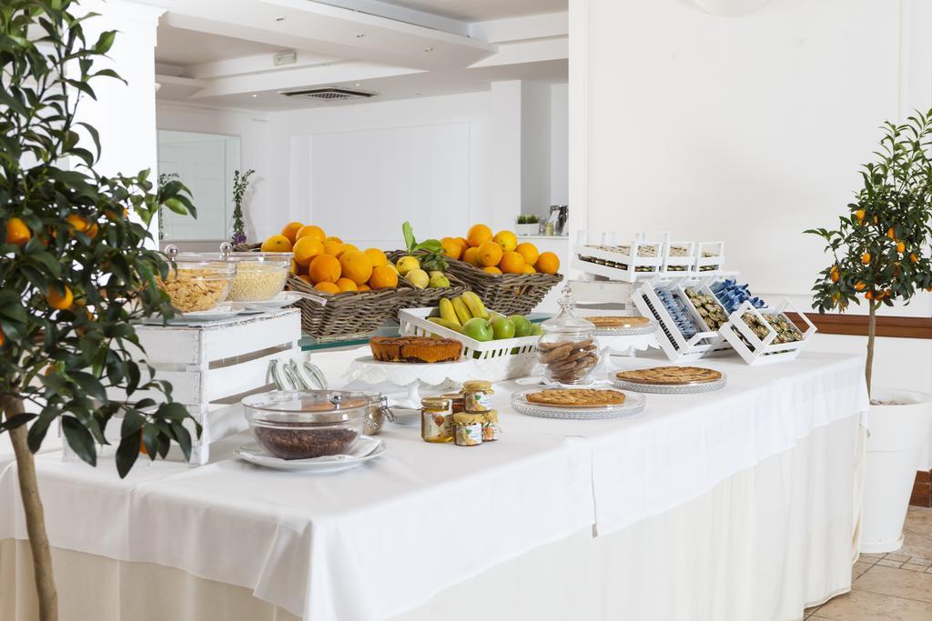 Sud Beach Hotel Fronte Mare By Ria Hotels Marina Di Pulsano Экстерьер фото